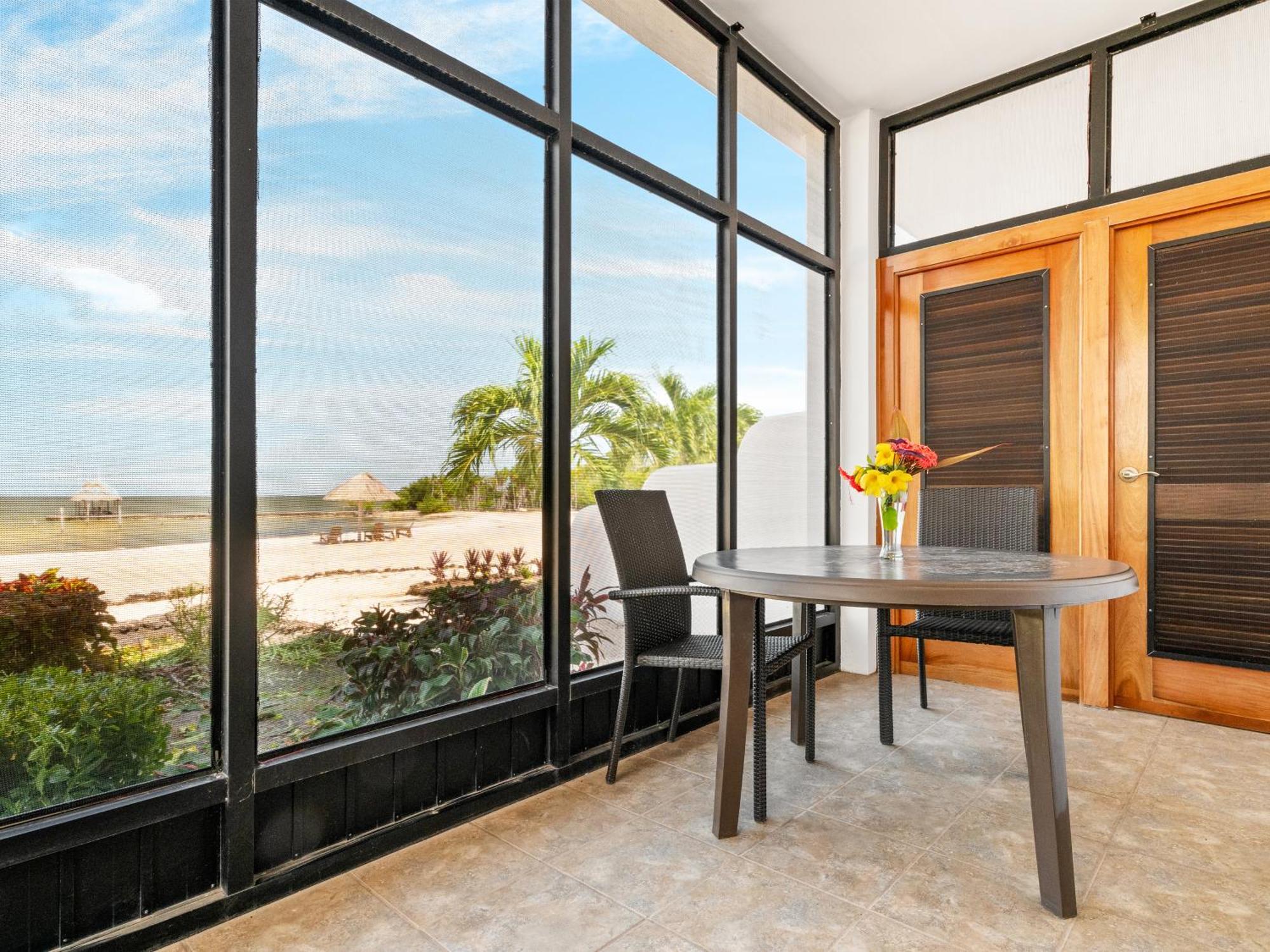 Orchid Bay Resort Corozal Oda fotoğraf